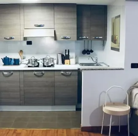 Flat 11 Mm1 Loreto Pasteur Con Posto Auto - P5 *